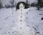 Забавный снеговик